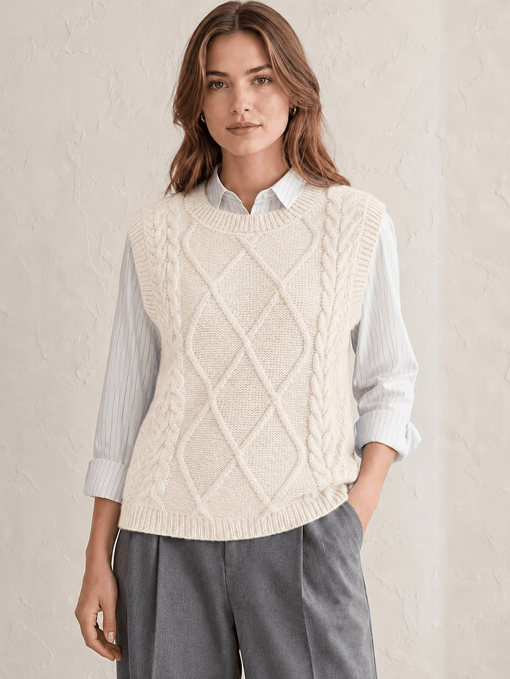 Women's Cozy Cable Knit Diamond Pattern Sweater Vest with Round Neck