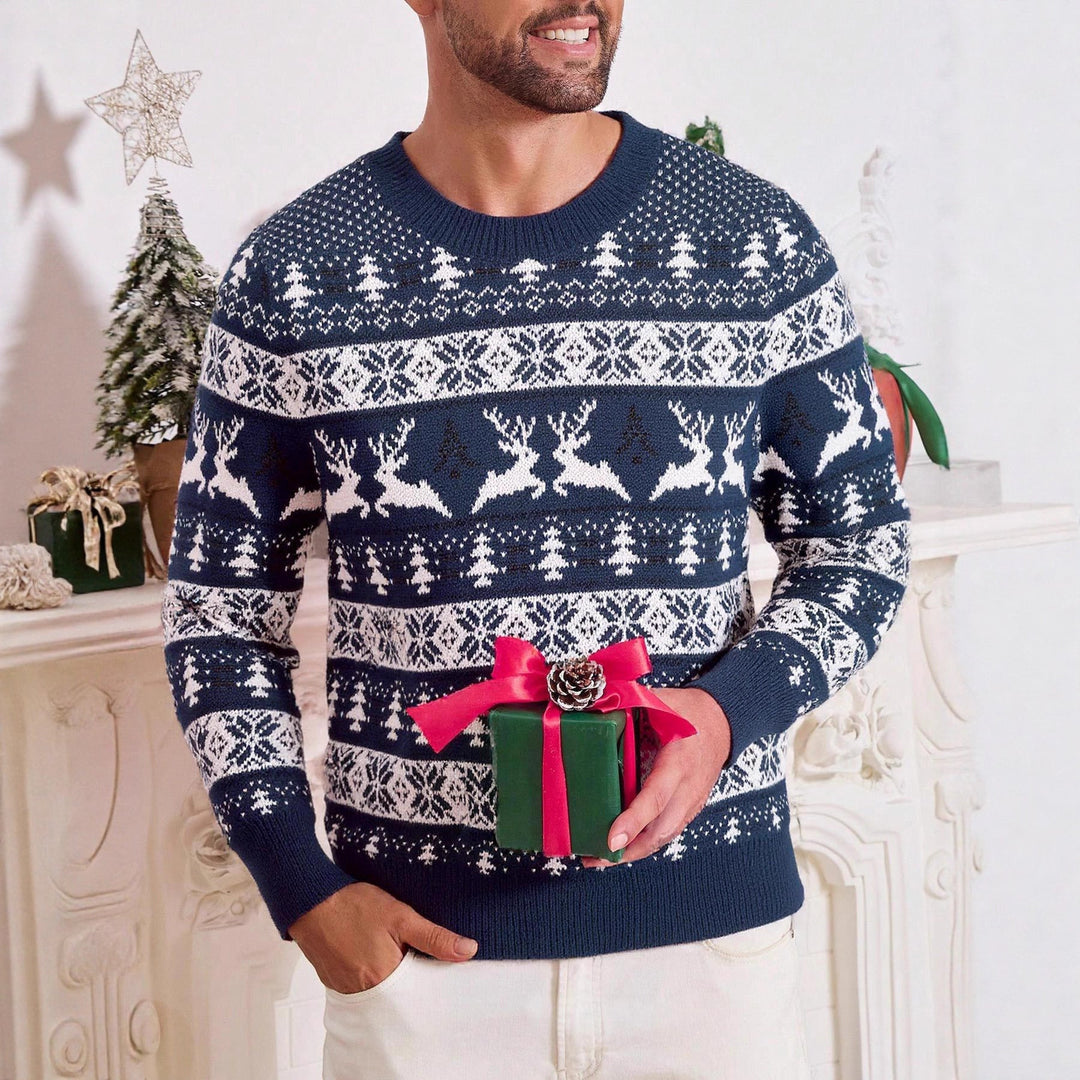 Men's Classic Wool Knit Crew Neck Sweater with Reindeer Motif