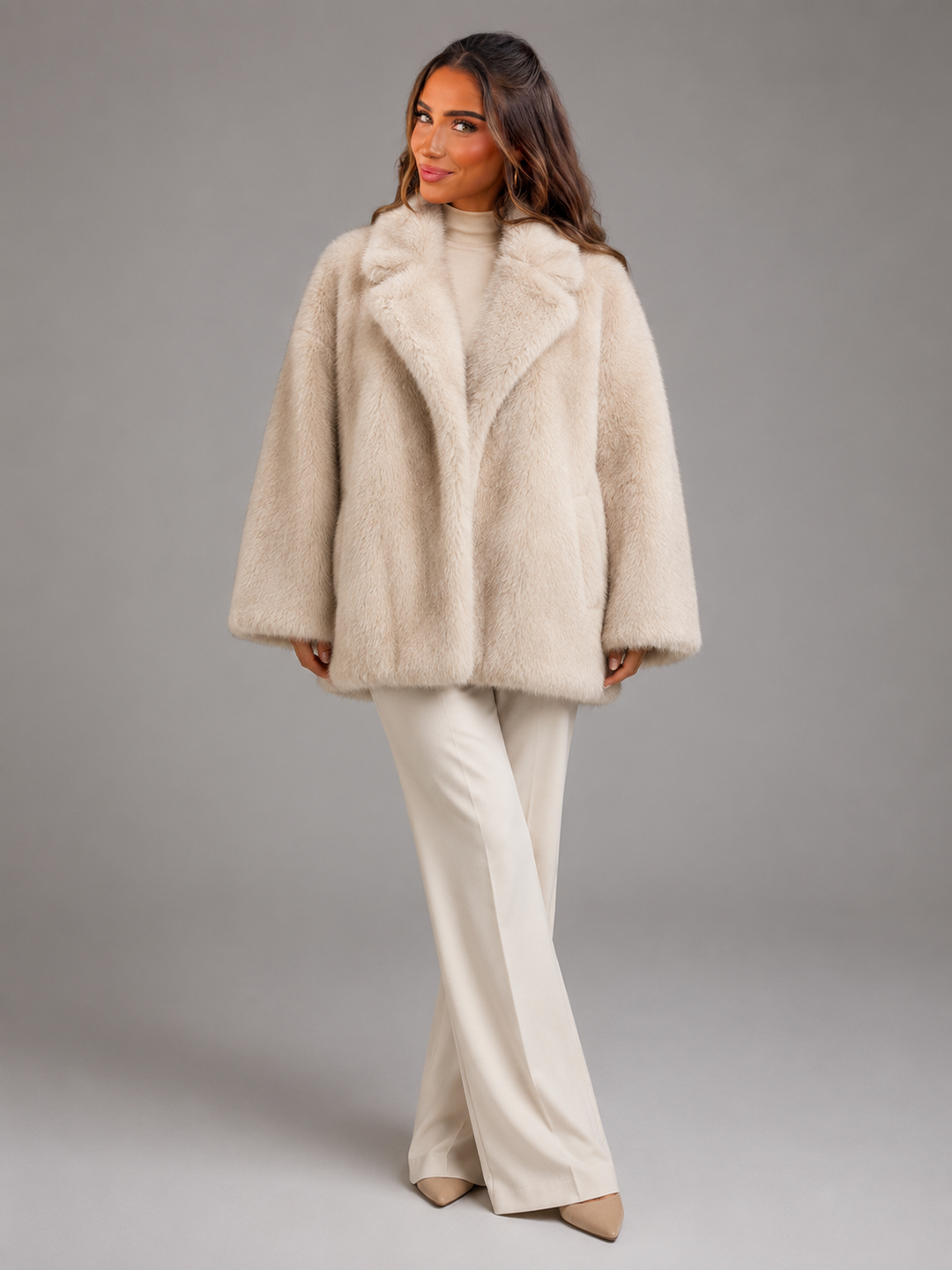 Women's Oversized Faux Fur Coat with Autumn Style