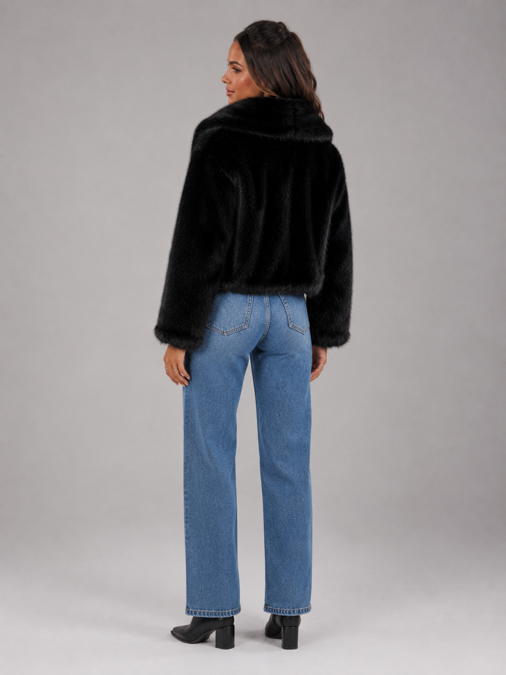 Women's Chic Faux Fur Cropped Jacket