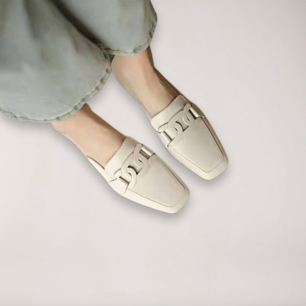 Women's Casual Leather Low-Profile Structured Shoes