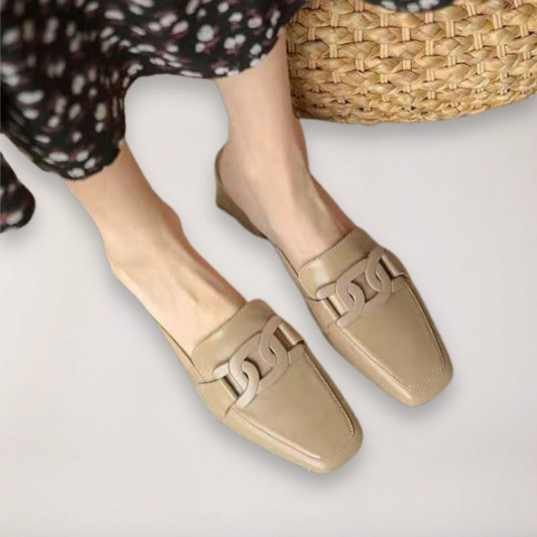 Women's Casual Leather Low-Profile Structured Shoes