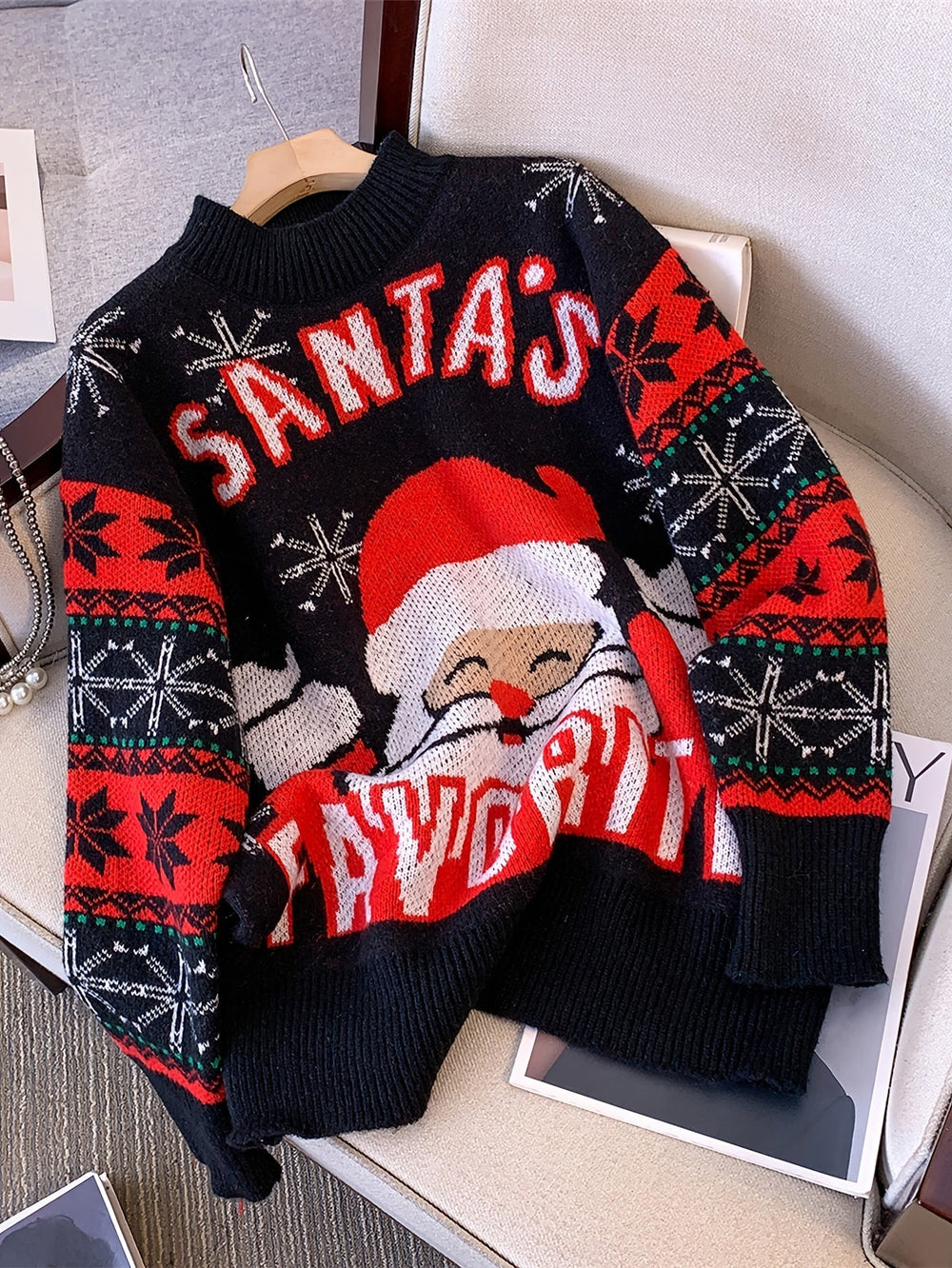 Women's Cozy Oversized Knit Crew Neck Sweater in Black