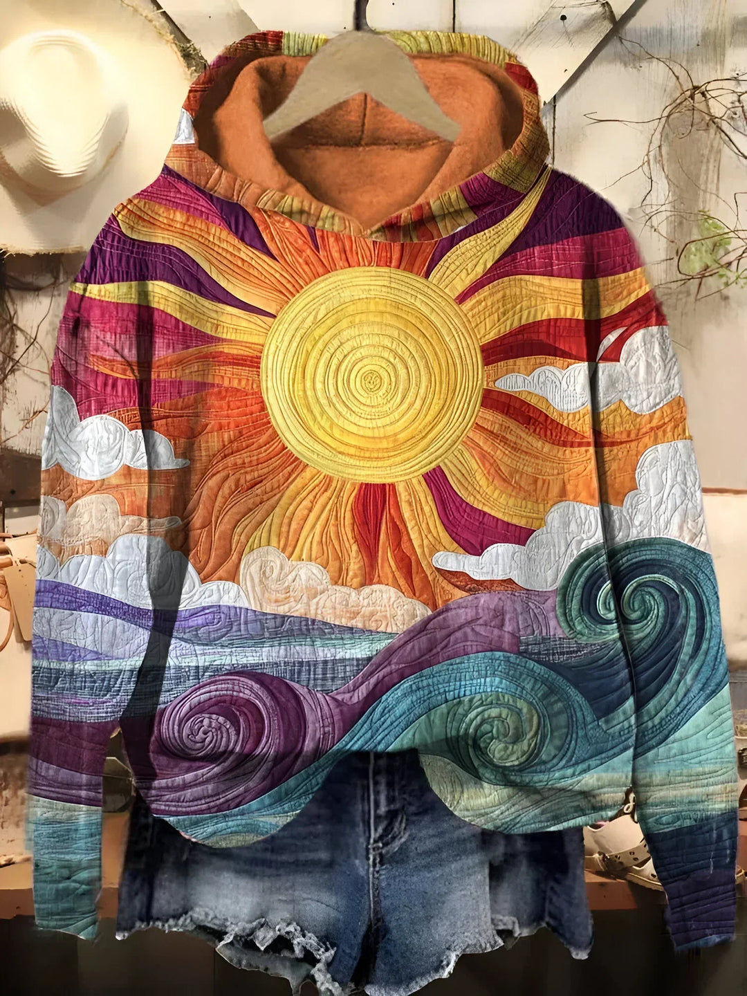 Women's Comfortable Quilted Oversized Hoodie with Sunset Wave Print