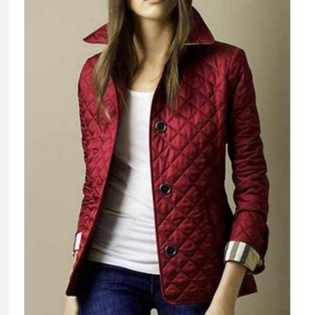 Women's Elegant Quilted Fitted Jacket with Point Collar and Button